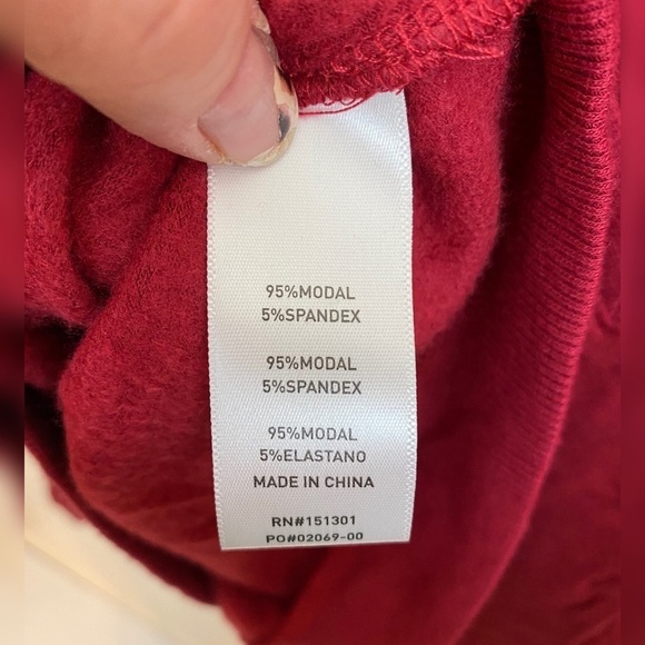 Good American Plunge Back Sweatshirt Size 6 NWT - Picture 8 of 13